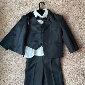 Kids 5 piece Tuxedo